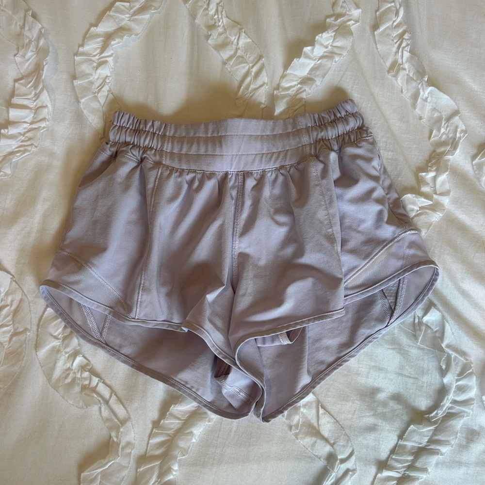 Lululemon Hotty Hot shorts